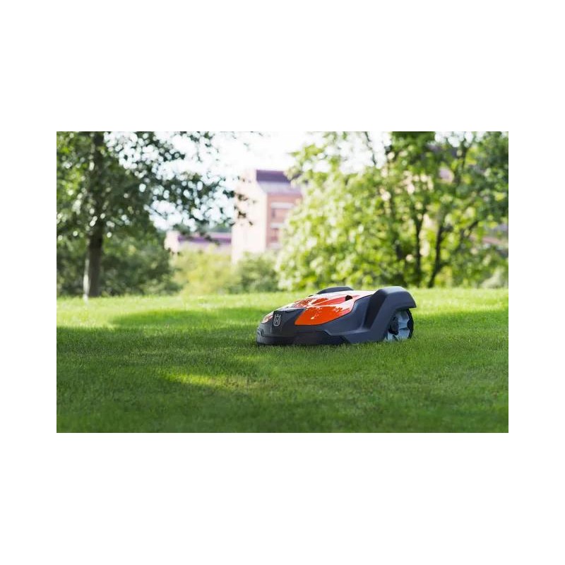 HUSQVARNA AUTOMOWER® 550