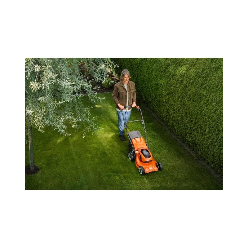 Model HUSQVARNA LC 137i z akumulatorem i ładowarką