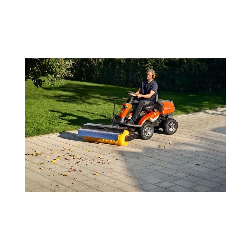 Husqvarna R 320X AWD